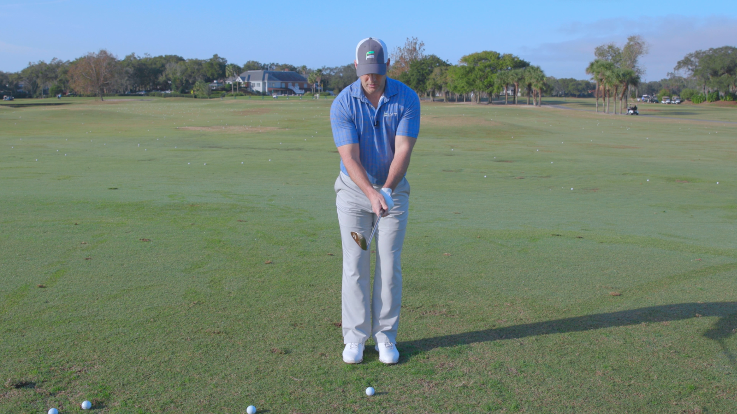Chipping Downwind: Adjusting Your Grip